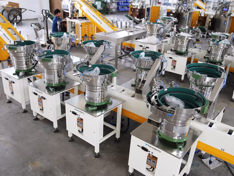 Machine à emballer automatique à vis